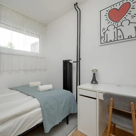 New Close To The Market Square By Renters Breslavia